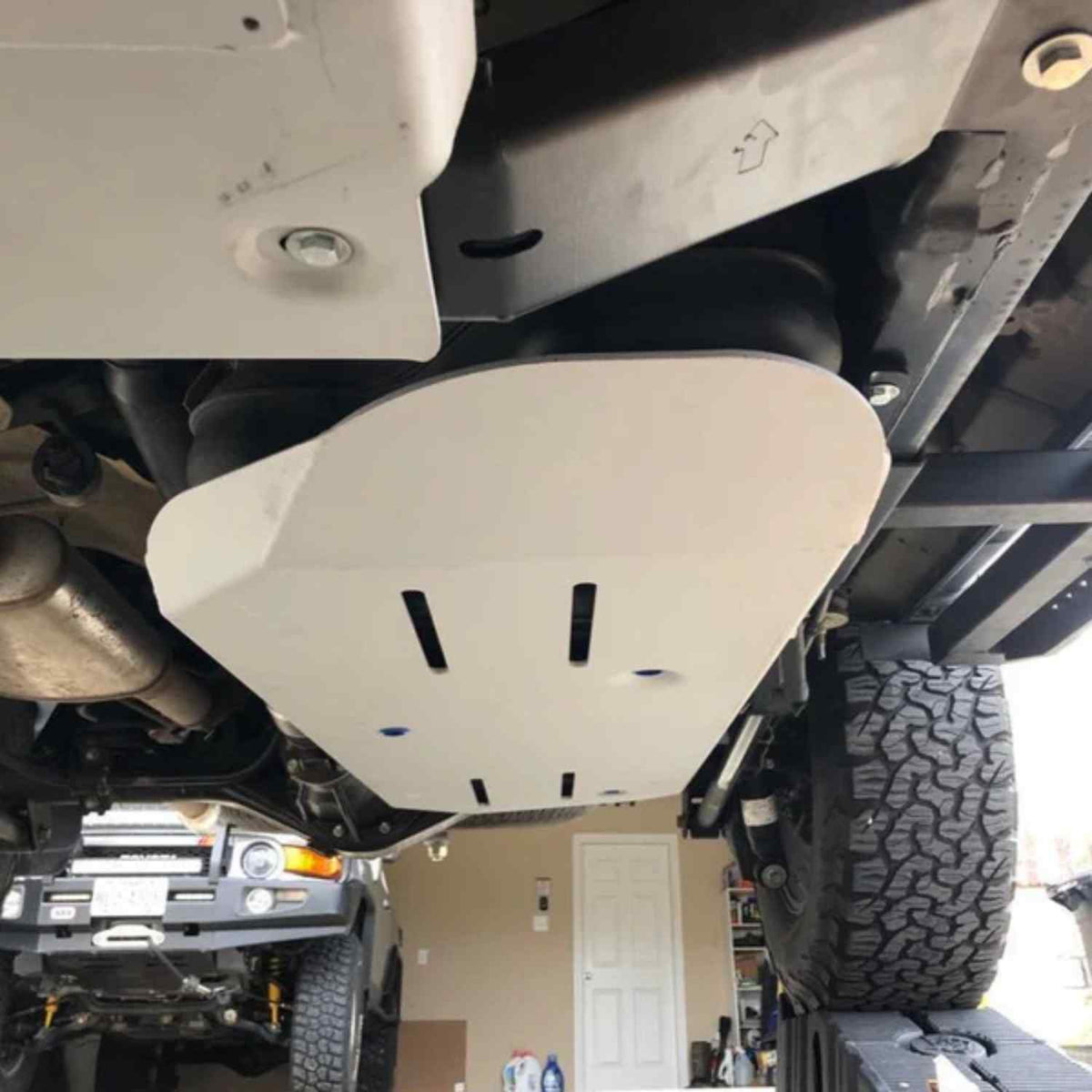 RIVAL Aluminum Gas Tank Skid Plate 4Runner 5th Gen 2010-2024  | Lexus GX470 - 2333.9544.1.6