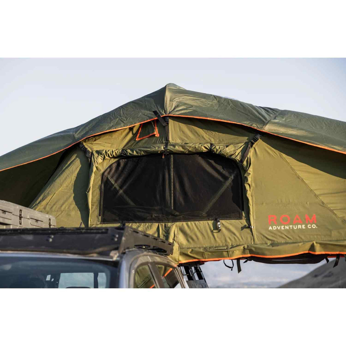 Roam Vagabond Rooftop Tent - ROAM-RTT-VB-FO-NA