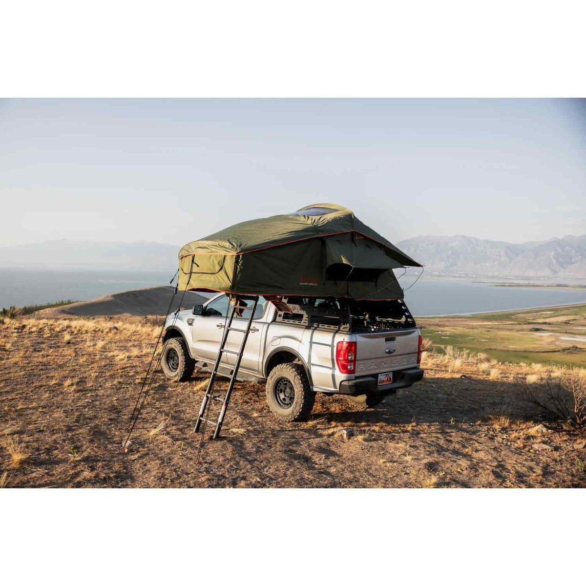 Roam Vagabond Rooftop Tent - ROAM-RTT-VB-FO-NA